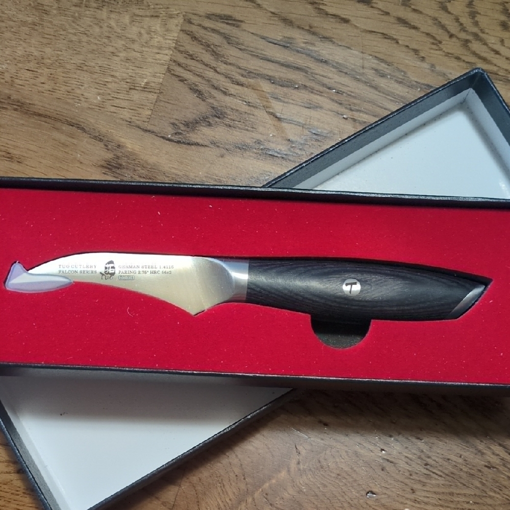 Stainless Steel Peeling Knife with Black Handle